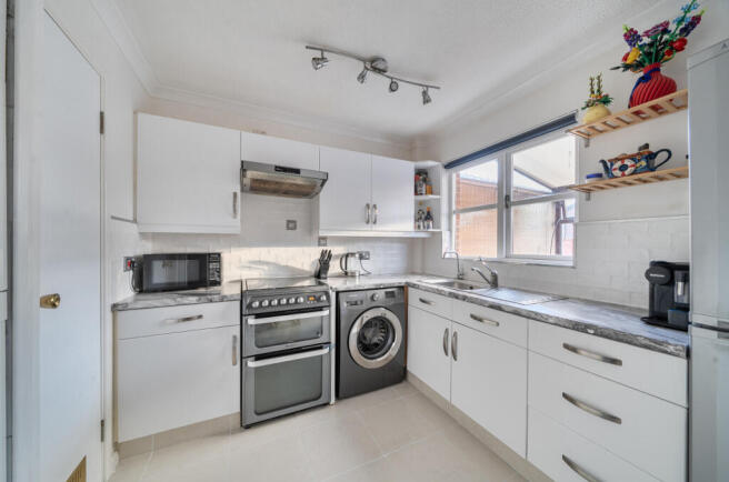 1424645-19-69af14...