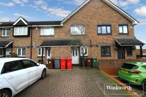 25, Milland Court, Borehamwood WD6 5RX