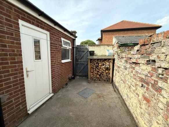 3 bed End of Terrace for sale Image 11