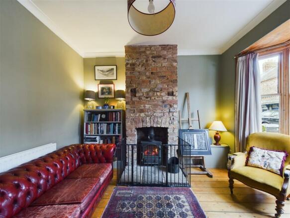 SITTING ROOM