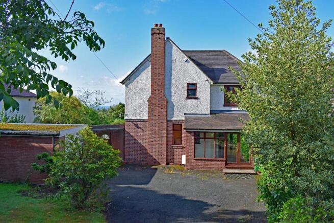 31 High House Drive, front 3.jpg