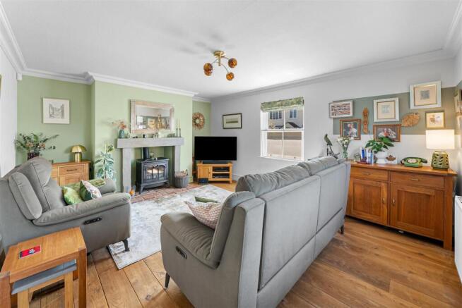 3 bed Detached for sale Image 6