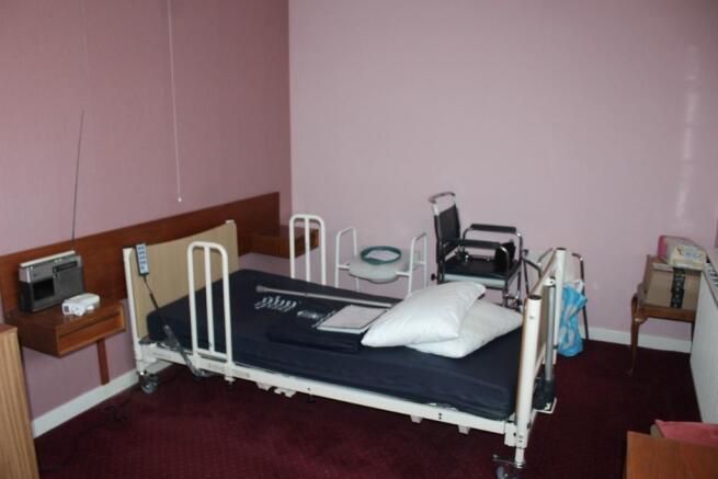 Photo 10