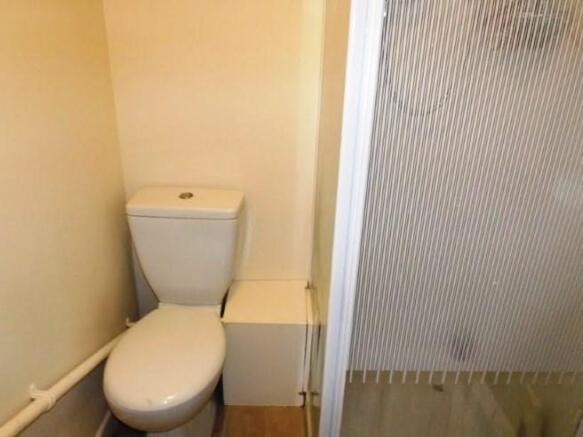 Shower & WC