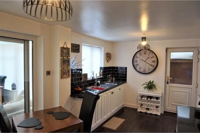 Kitchen / Breakfast