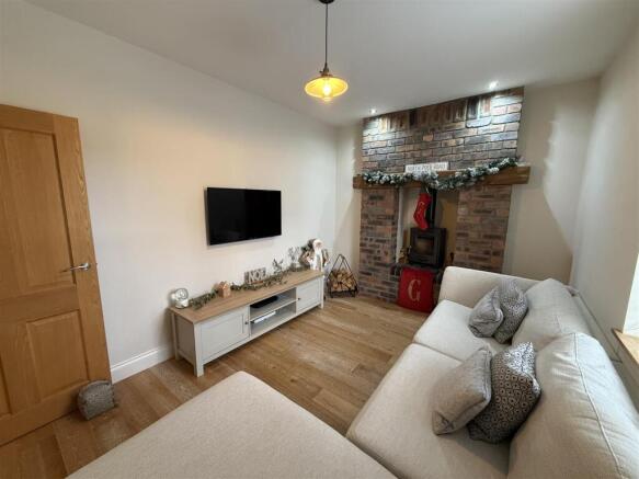 Photo 28-11-2025, 14 42 39.jpg