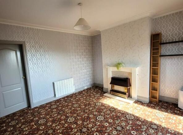 3 bed Terraced for sale Image 5