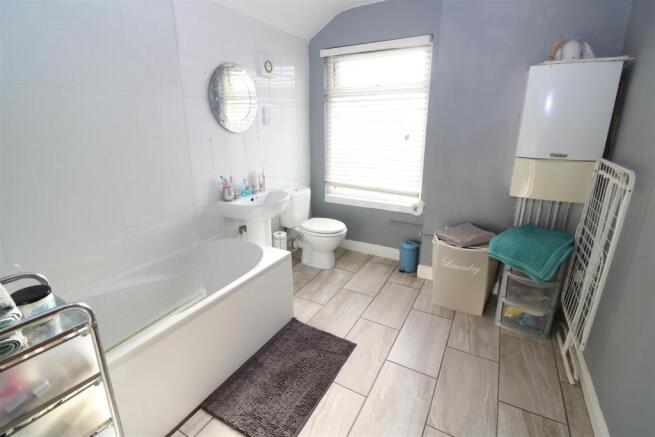 Bathroom / WC