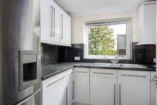 Kitchen_3.jpg