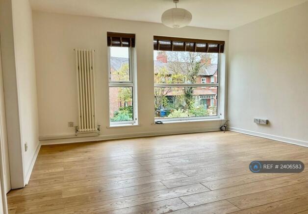 Sitting/Dining Room