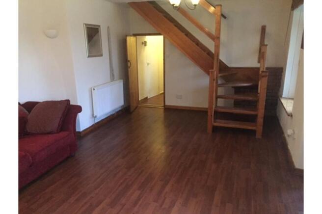 Lounge/Dining Room
