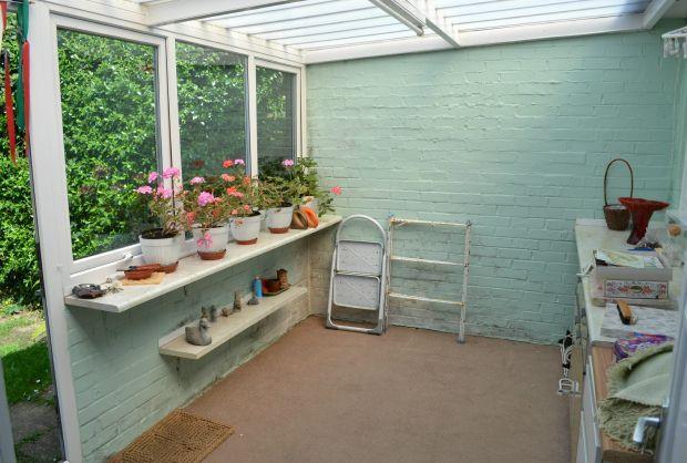 GARDEN ROOM