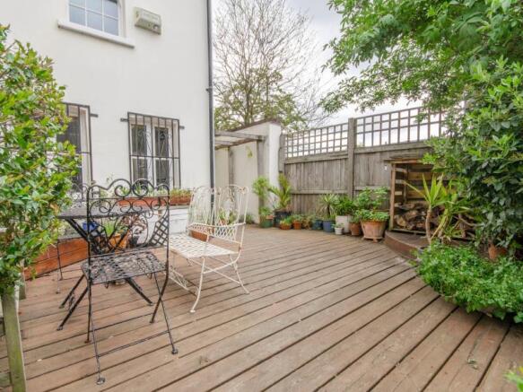 Side Garden a