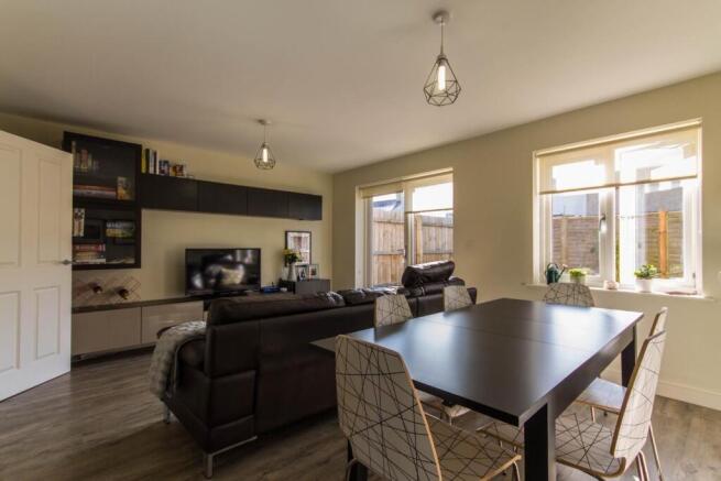 Dining room.jpg