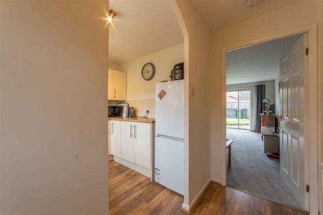 22 Dean Court-9.jpg