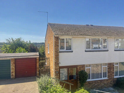Kelvin Close, High Wycombe