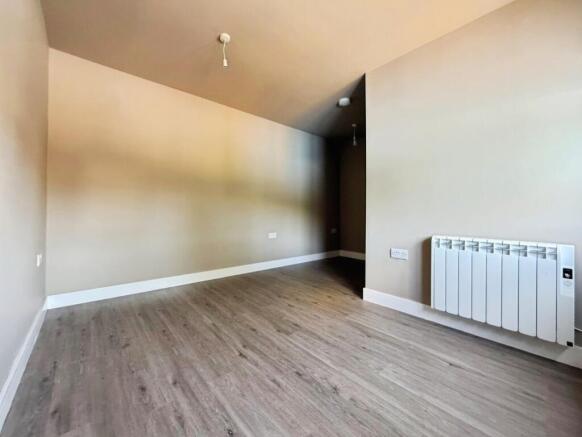 1 bed Apartment to rent Image 7