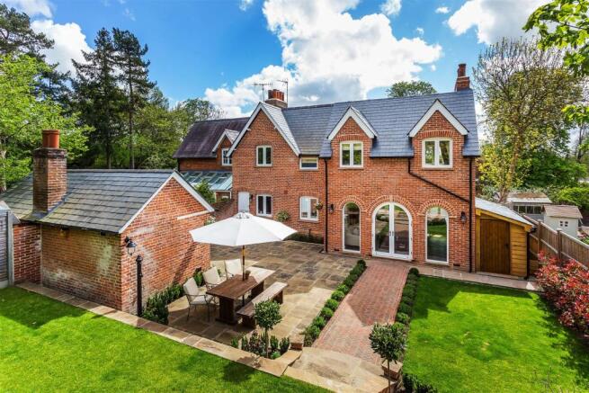 house. partnership Oxshott