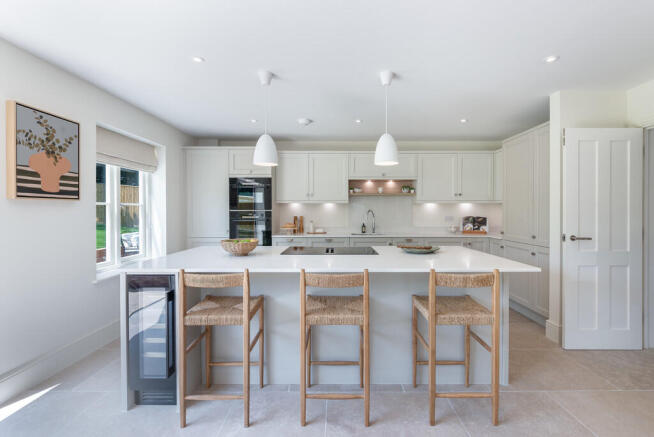 Barnfield Shaw-Re...