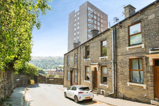 2 bed Terraced for sale Image 12