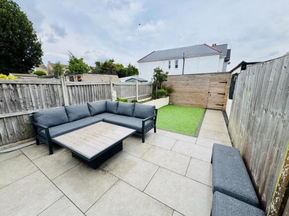 Presented by Clinton at EweMove Bexleyheath and Da
