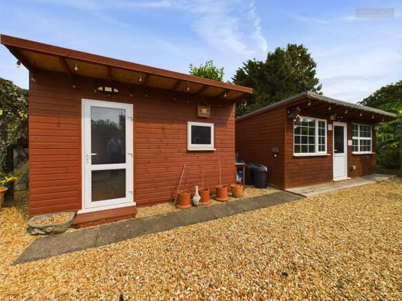 Bar & Summer House