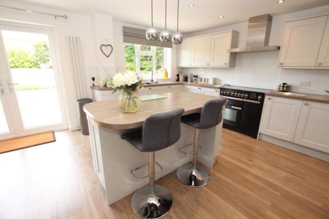 Kitchen / Breakfast Room
