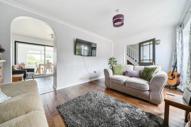 Living Room (2)