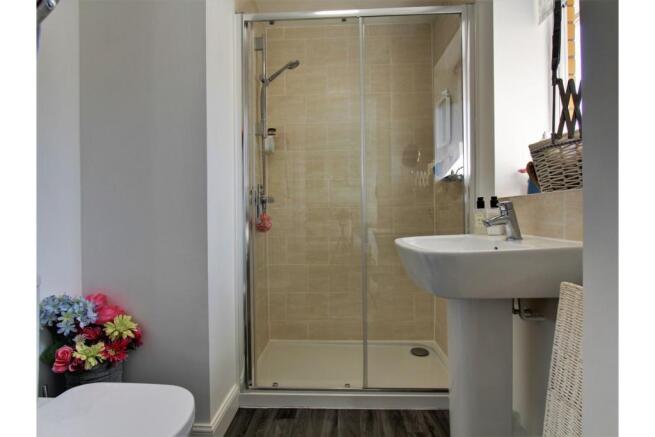 Master En-suite