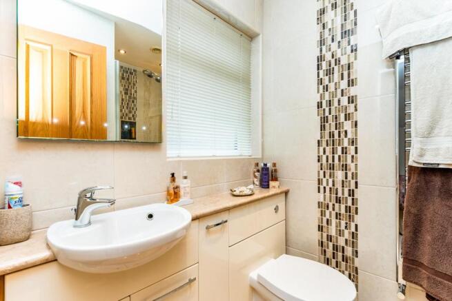 En Suite Shower Room