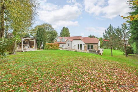Cross in Hand, Heathfield, TN21