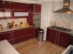 Kitchen/Breakfast Room (2)