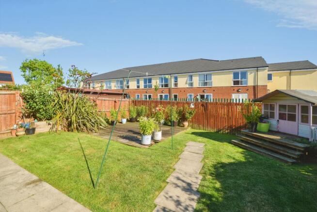 4 bed Detached for sale Image 10