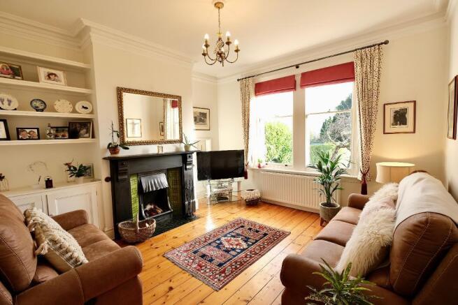 Garden sitting room