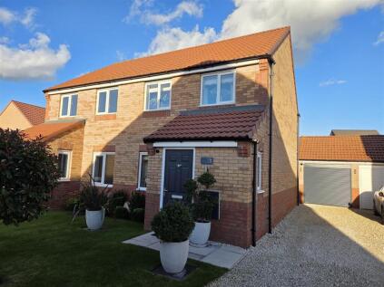 Poppy Avenue, New Ollerton, Newark