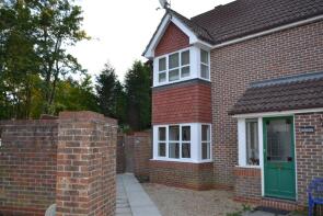 28, Cissbury Close, Horsham RH12 5JT