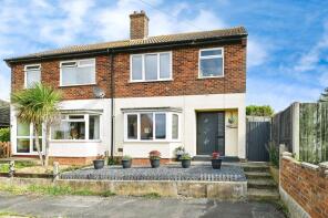7, Waveney Close, Hunstanton PE36 5DH