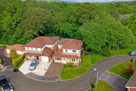 35 Ryeburn Drive, Bromley Cross, Bolton, BL2 3FP