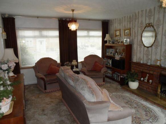 Lounge 2