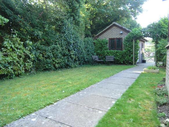 Photo 9