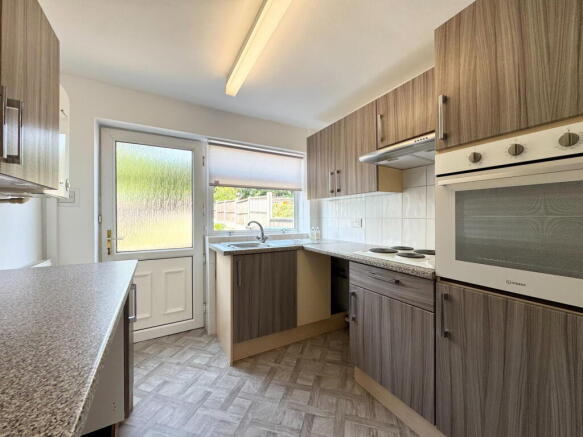 2 bed Terraced for sale Image 7