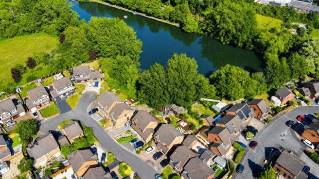 Henley Court For Sale