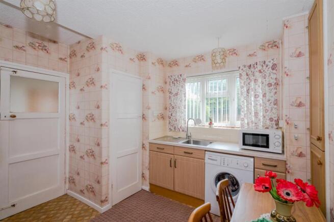 88, Mosswood Street, Cannock, Staffordshire, WS11 