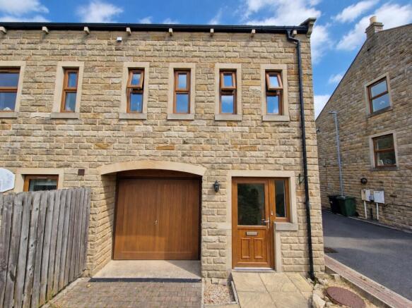 3 Bedroom Semi-detached Properties for Rent