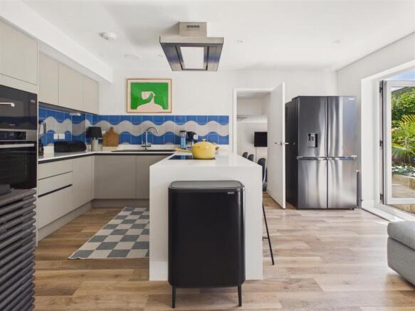 Kitchen Diner Snug