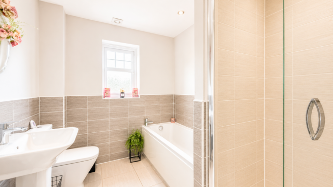 4 bed Detached for sale Image 7