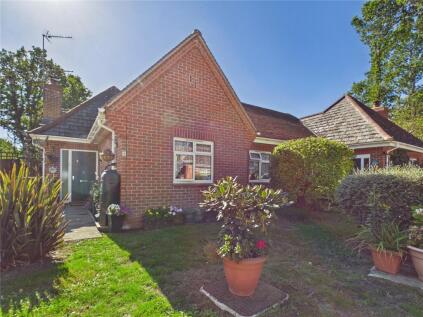 Whitehouse Close, Langham, Colchester, Essex, CO4