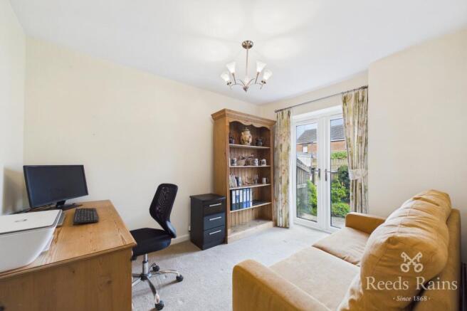 4 bed Terraced for sale Image 5