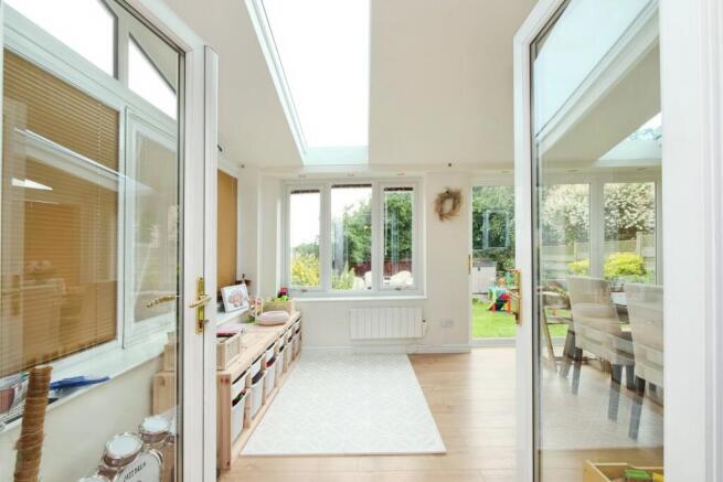 3 bed Detached for sale Image 9