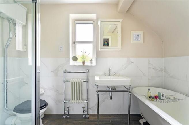 Bath/Shower Room